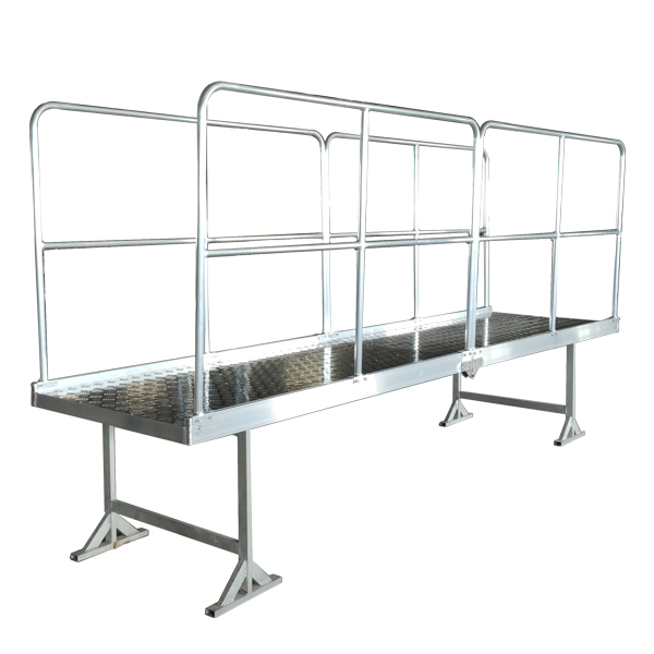 天津客户定制铝合金跳板