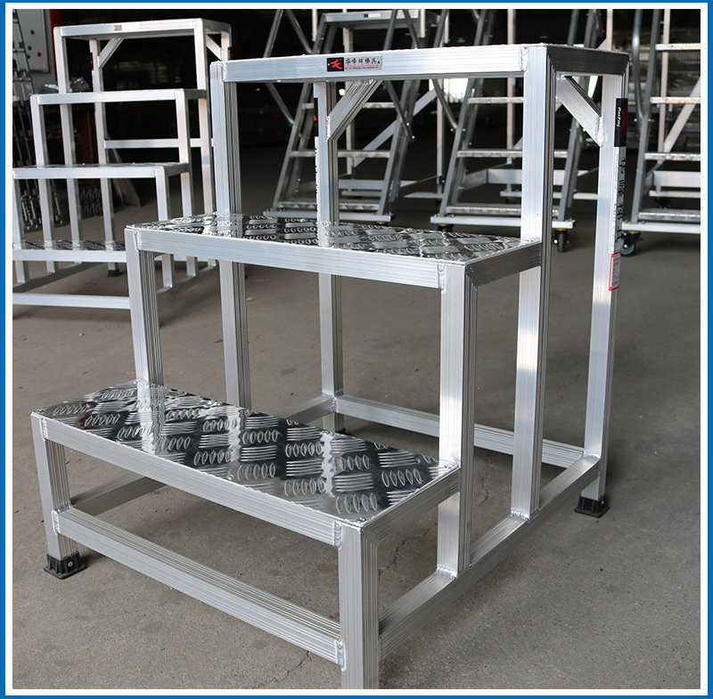 登高踏步梯 登高踏步梯